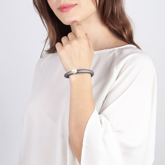 BILICO bracelet - grey / white pearl