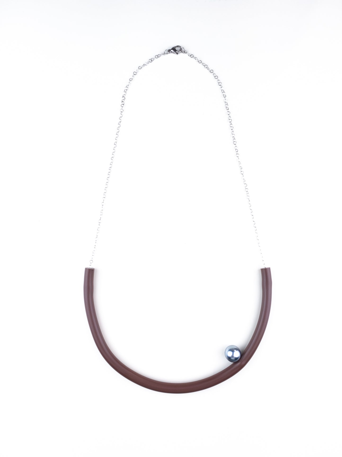 Collana rotonda BILICO - marrone / perla rossa