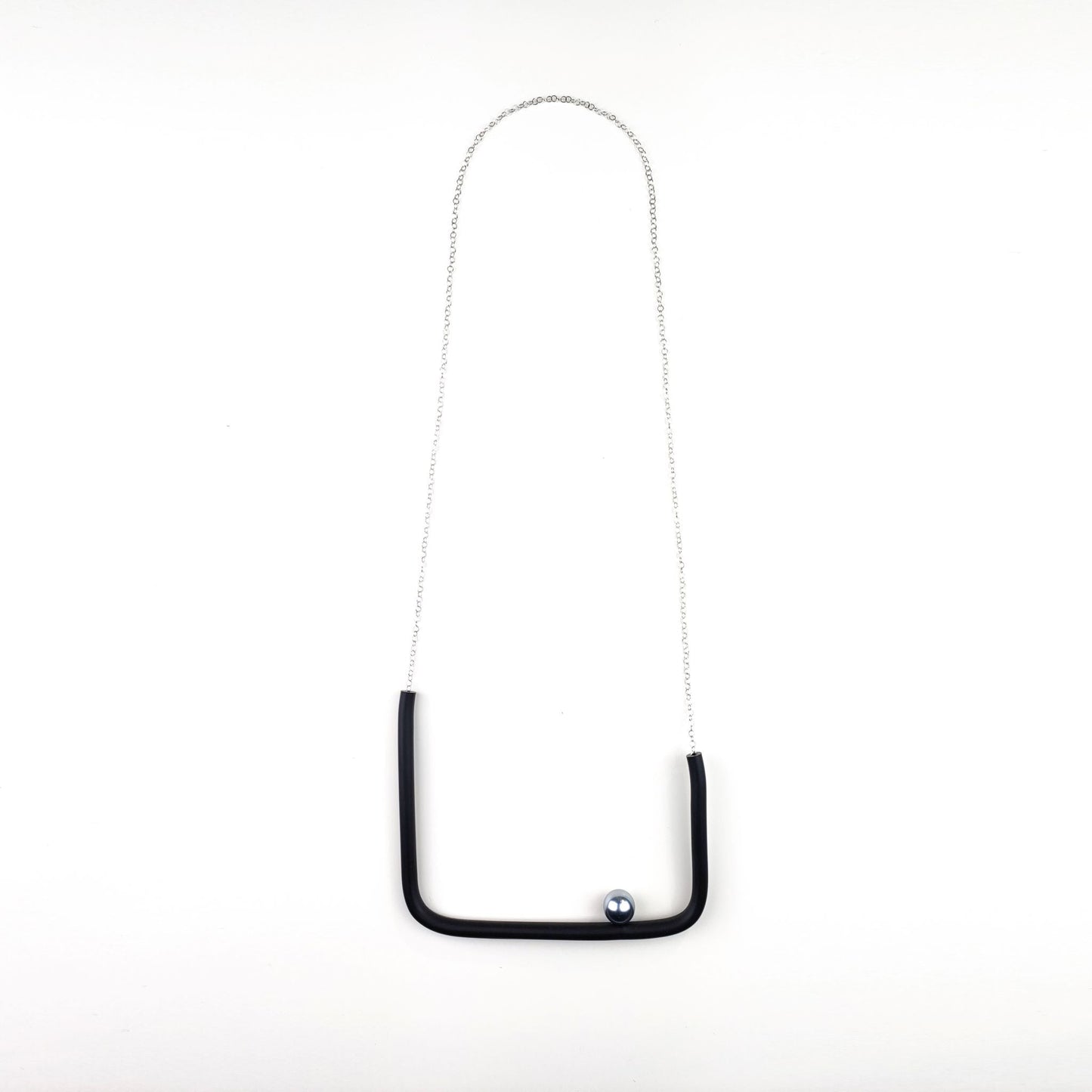 BILICO square necklace - black / silver pearl