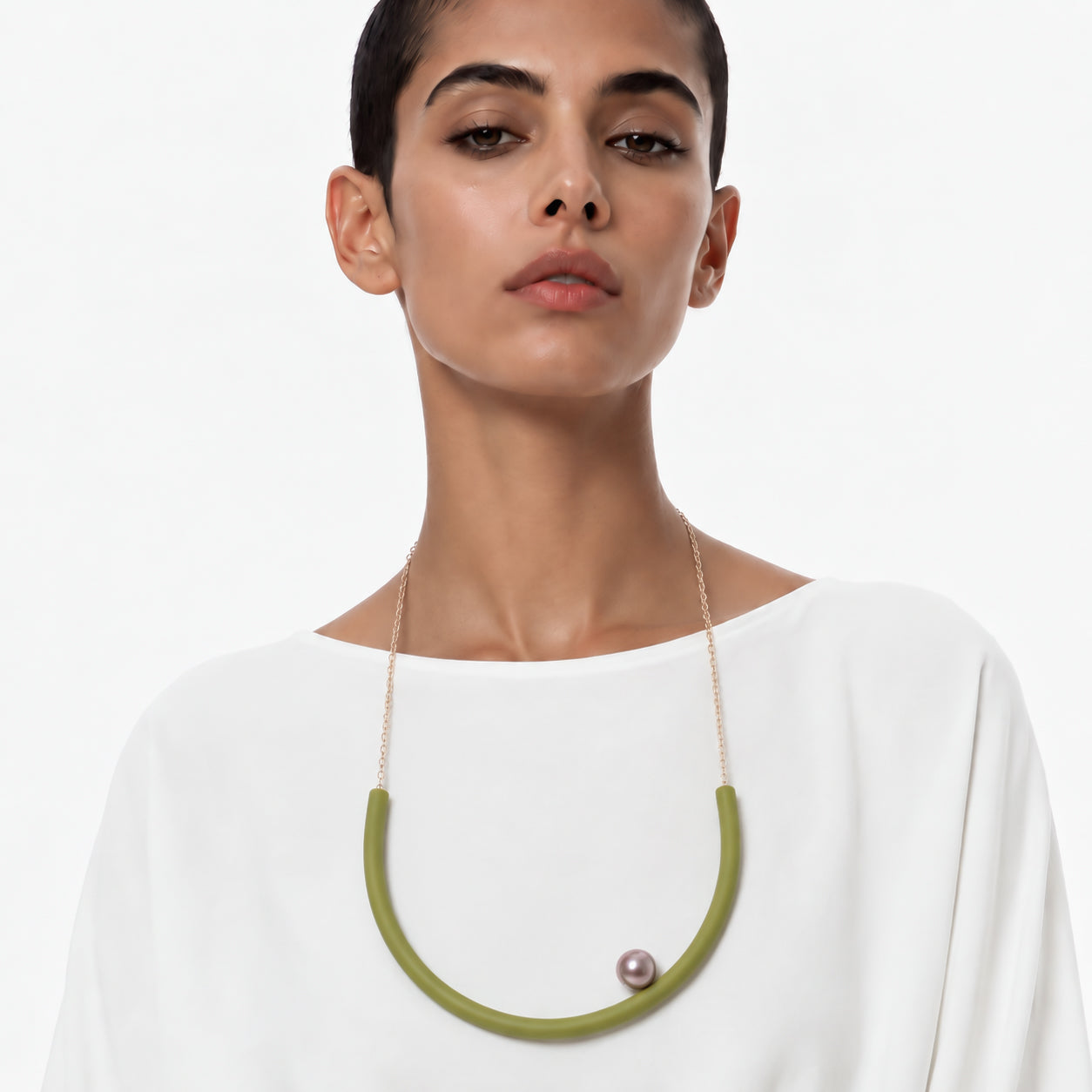 Collana rotonda BILICO - verde / perla golden beige 