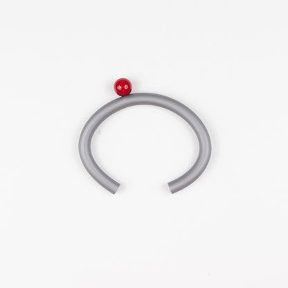 Bracciale BILICO - grigio / perla rossa