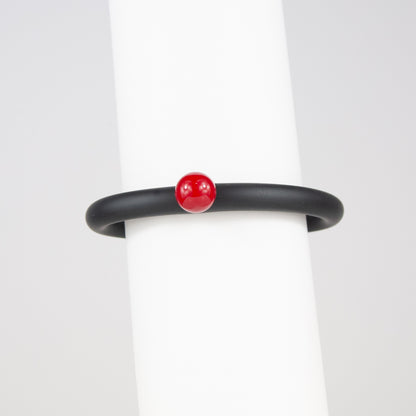 Bracciale BILICO - nero / perla rossa