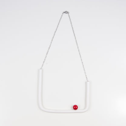 Collana BILICO quadra - bianco / perla rossa