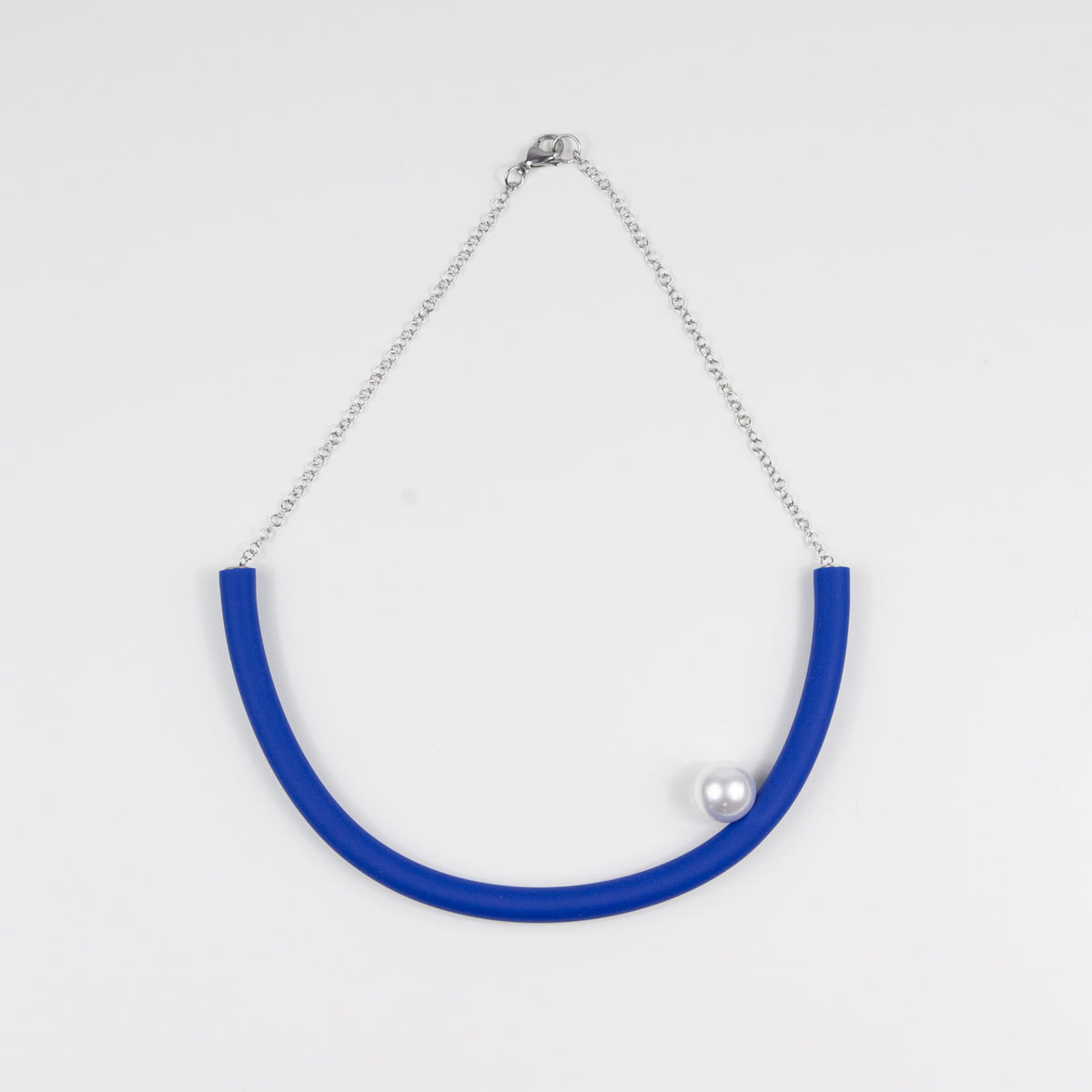 Girocollo BILICO - blu inchiostro / perla bianca