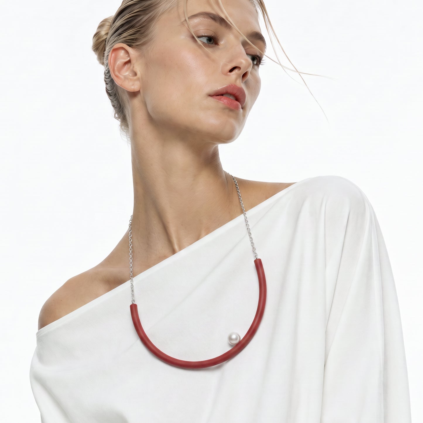 Collana rotonda BILICO - rosso / perla bianca
