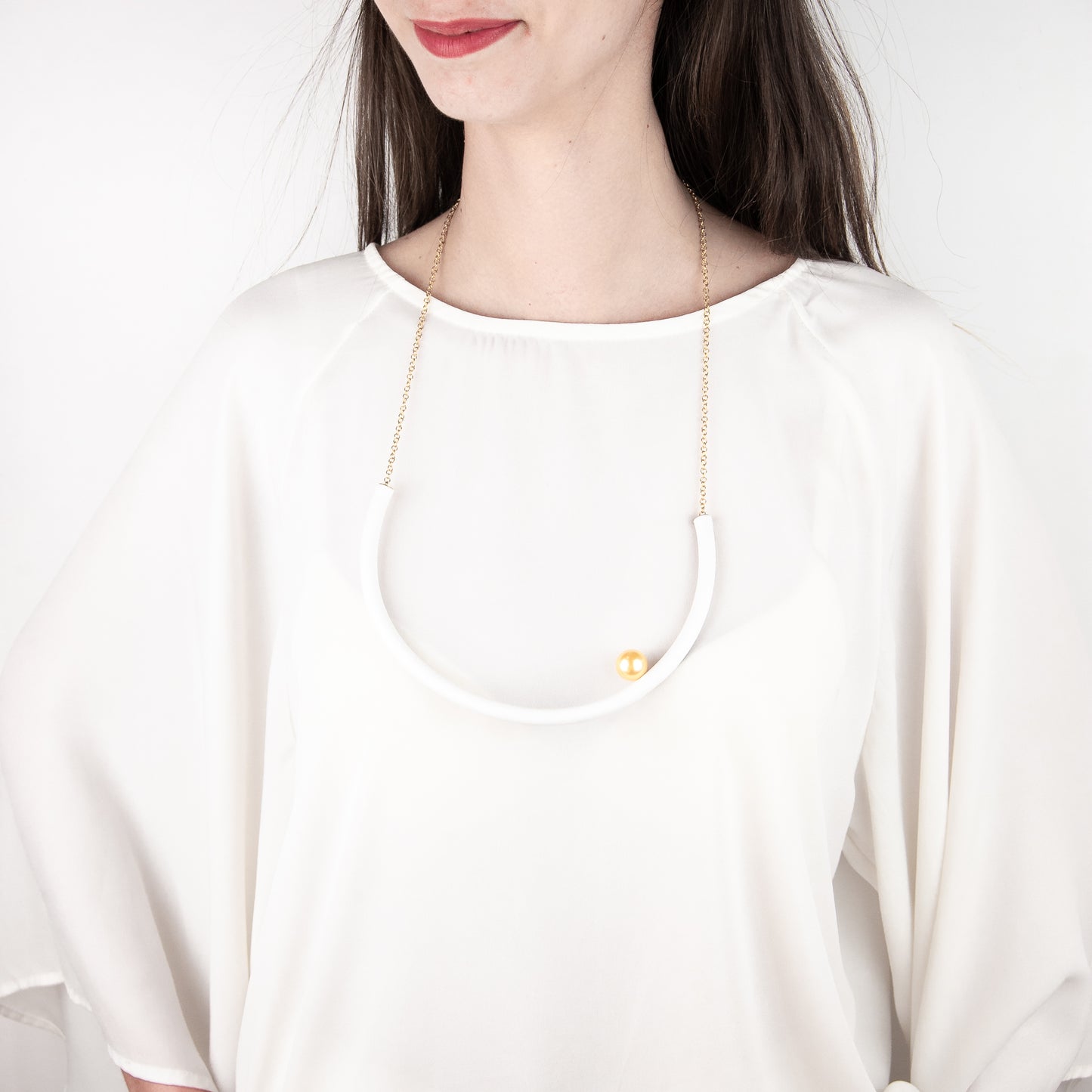 BILICO round necklace - white / gold pearl