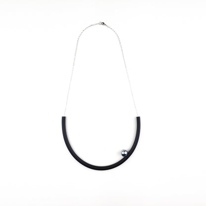 Collana rotonda BILICO - nero / perla argento