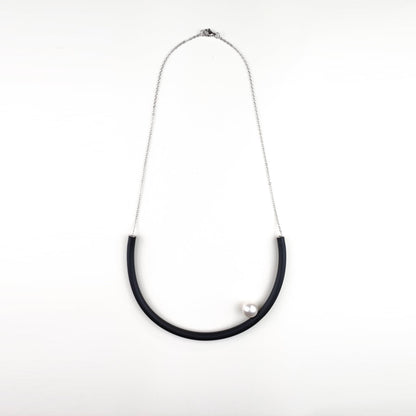Collana rotonda BILICO - nero / perla argento