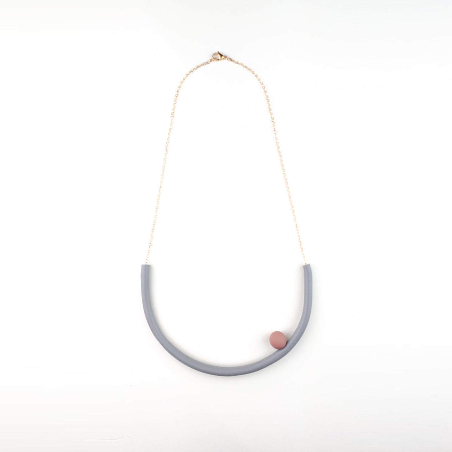 BILICO round necklace - sand color / gold pearl
